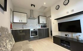 Beaucroft Mansions Seafront Apartment